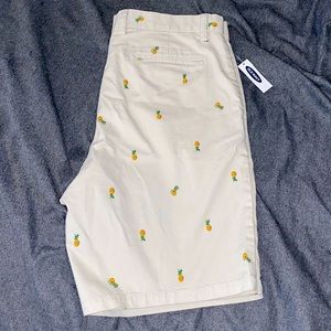 Men’s Old Navy Cargo Shorts